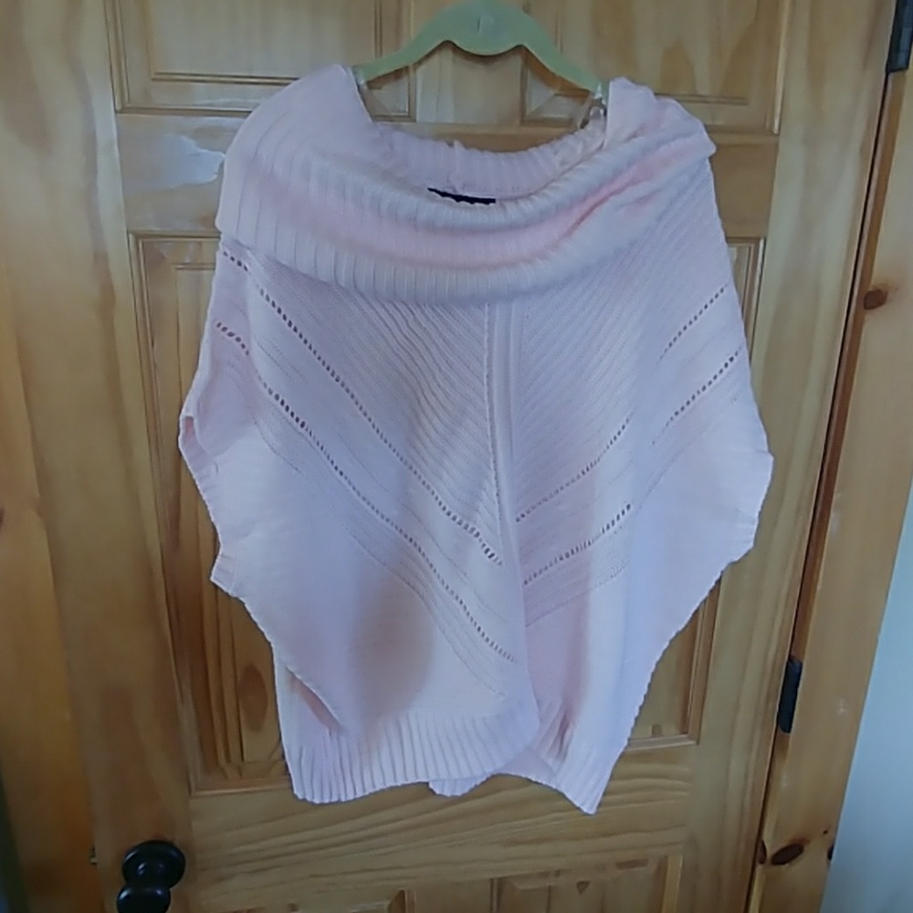Pink cowl neck short sleeve sweater